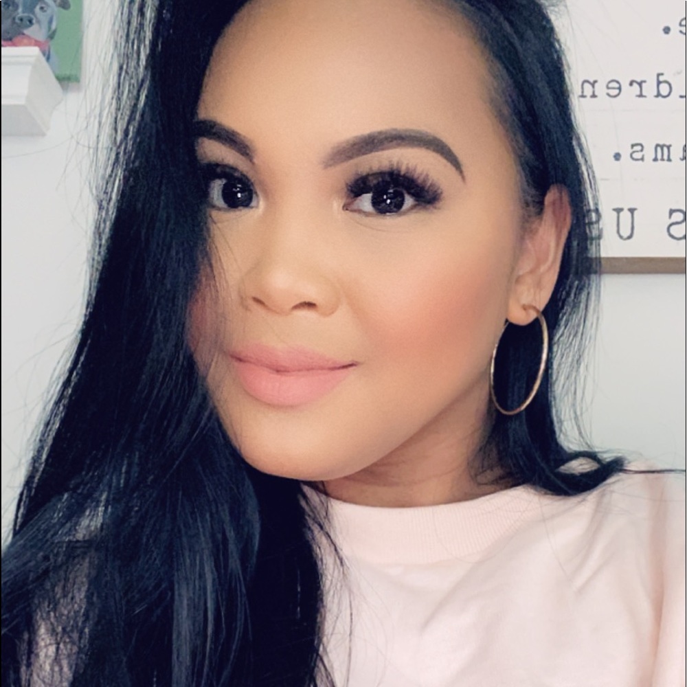Meet your Posher, Annavi